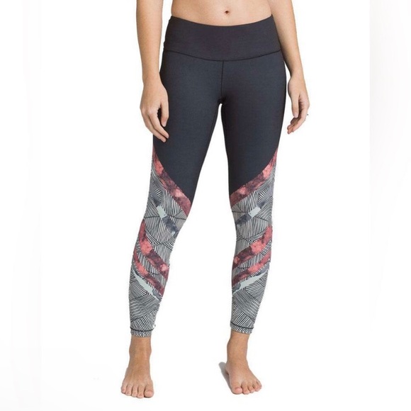 ✨prAna Pillar Printed Legging - Bone Caribou✨ NWOT - Picture 3 of 15